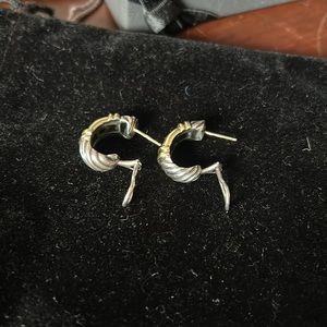 DAVID YURMAN TWO TONE METRO EAR CLIPS!  GORGEOUS!